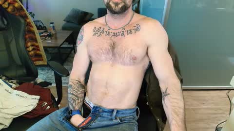Snapshot of zuko_zen69 chatting on March 12, 1:23 am Zuko online show from March 12, 1:23 am