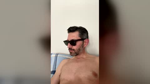 zulloking online show from April 8, 2:50 pm