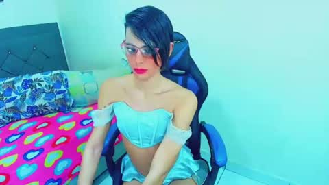 zulramth online show from June 23, 10:02 am