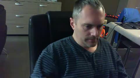 Snapshot of zultem chatting on January 7, 5:01 am zultem online show from January 7, 5:01 am