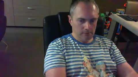 Snapshot of zultem chatting on October 15, 4:12 am zultem online show from October 15, 4:12 am