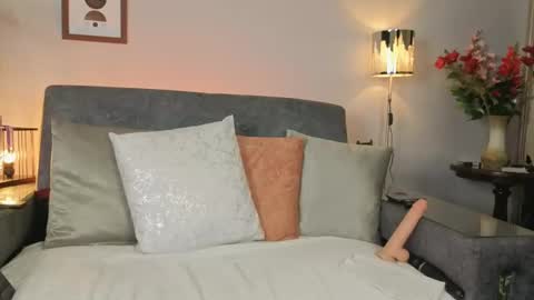 zuly goode online show from February 21, 10:17 am