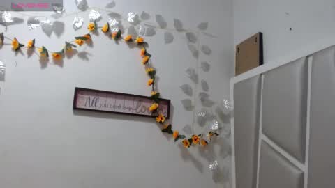 zury_ferrari online show from November 1, 8:22 pm