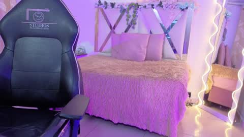 ZURY   online show from April 11, 11:47 am