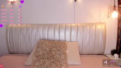 Snapshot of zuzu_sweet chatting on October 21, 7:25 pm Zara online show from October 21, 7:25 pm