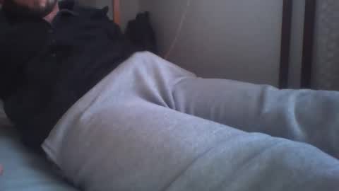 zyggy87 online show from December 2, 8:08 am