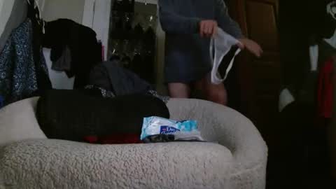 zymase online show from March 7, 3:29 am