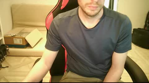 zyriosben online show from February 18, 3:43 pm