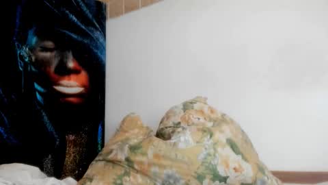 Snapshot of zzarraaa chatting on September 11, 6:19 pm zzarraaa online show from September 11, 6:19 pm