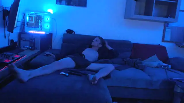 davidgntxxxxx online show from April 19, 9:39 pm