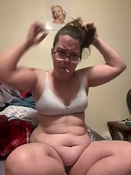 LacieStar online show from December 3, 1:08 am