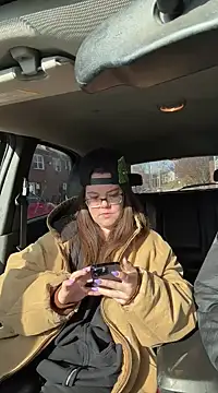 LacieStar online show from December 3, 5:55 pm