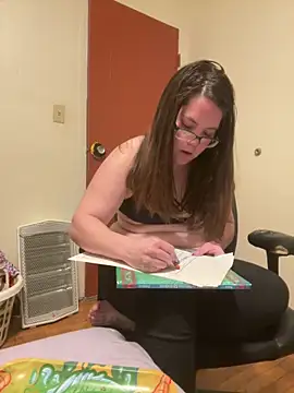 LacieStar online show from December 6, 5:22 pm