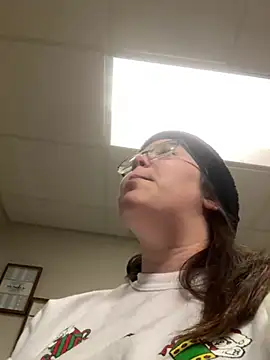 LacieStar online show from December 14, 3:29 am