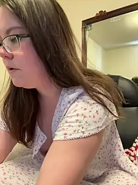 LacieStar online show from January 15, 3:39 pm