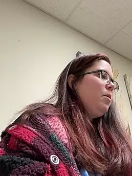 LacieStar online show from January 25, 7:28 am