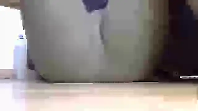 Snapshot of Squirtlady38 chatting on October 14, 1:12 pm Squirtlady38 online show from October 14, 1:12 pm