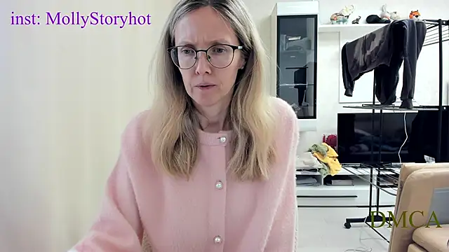 angelmommu online show from April 12, 9:25 am