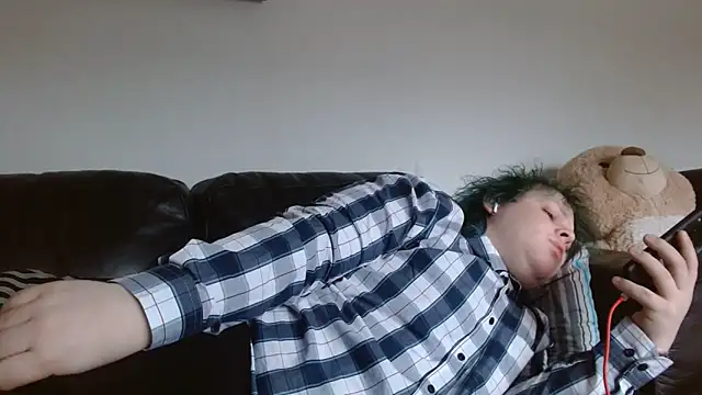 Snapshot of StarZ15 chatting on February 10, 2:26 pm StarZ15 online show from February 10, 2:26 pm