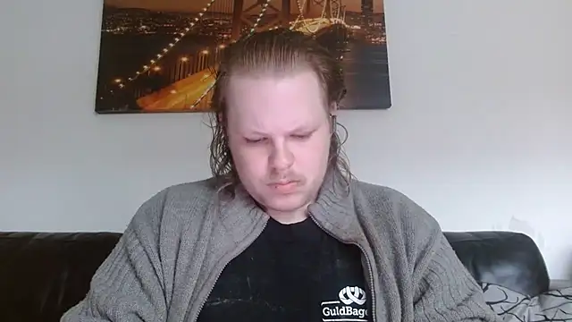 Snapshot of StarZ15 chatting on October 7, 2:36 pm StarZ15 online show from October 7, 2:36 pm