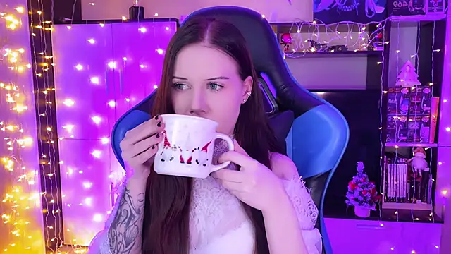 jasminevine online show from December 22, 5:53 pm