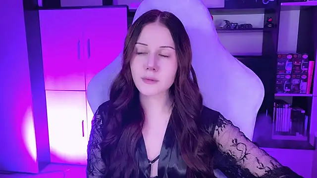 jasminevine online show from February 20, 7:52 pm