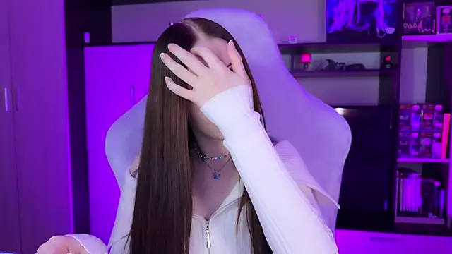 jasminevine online show from March 16, 1:38 am