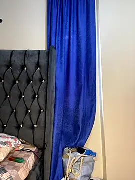 bigbooobs3 online show from October 27, 4:16 am