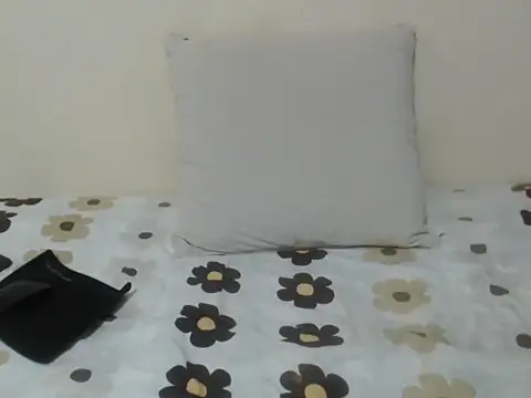 Snapshot of queen__ebony chatting on March 15, 6:54 pm queen  ebony online show from March 15, 6:54 pm