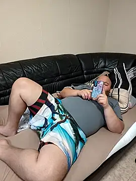 genderfluidco2 online show from February 14, 11:29 am