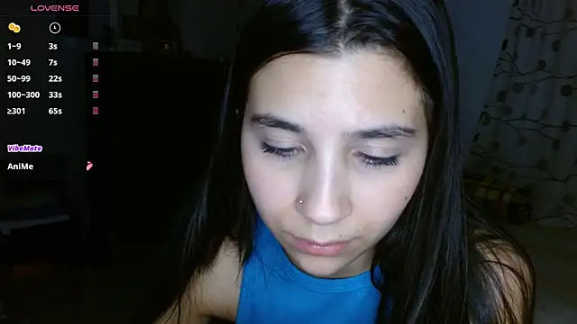 Snapshot of mia__lopez_ chatting on December 19, 4:02 am mia lopez online show from December 19, 4:02 am