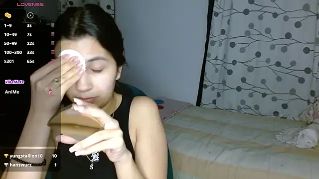 Snapshot of mia__lopez_ chatting on December 29, 4:48 am mia lopez online show from December 29, 4:48 am