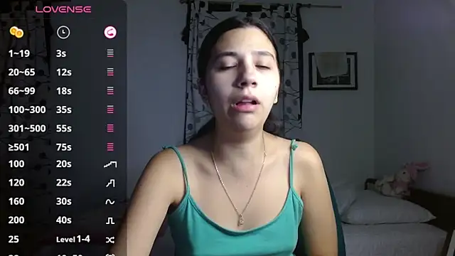Snapshot of mia__lopez_ chatting on January 23, 3:48 am mia lopez online show from January 23, 3:48 am