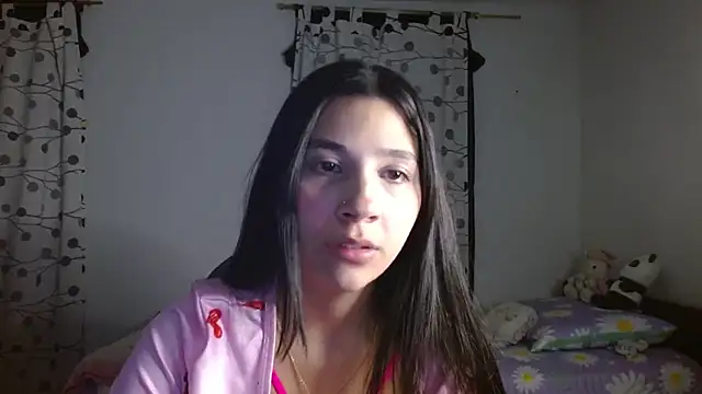 Snapshot of mia__lopez_ chatting on March 5, 2:25 am mia lopez online show from March 5, 2:25 am