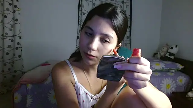 Snapshot of mia__lopez_ chatting on March 12, 11:33 pm mia lopez online show from March 12, 11:33 pm
