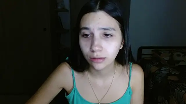 mia  lopez  online show from April 21, 3:35 am