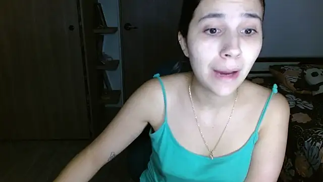 mia  lopez  online show from April 28, 4:06 am