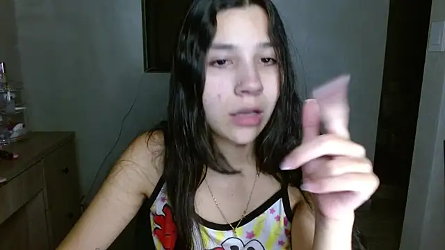 Snapshot of mia__lopez_ chatting on June 21, 4:59 am mia lopez online show from June 21, 4:59 am