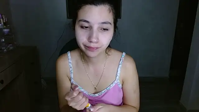 Snapshot of mia__lopez_ chatting on July 17, 3:57 am mia lopez online show from July 17, 3:57 am