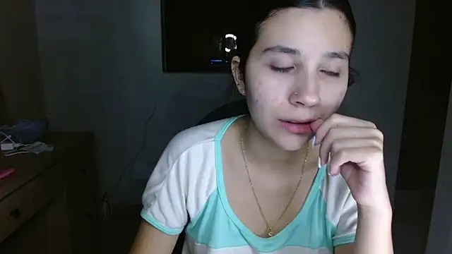 Snapshot of mia__lopez_ chatting on July 30, 4:22 am mia lopez online show from July 30, 4:22 am