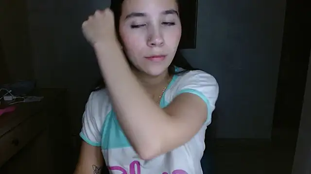Snapshot of mia__lopez_ chatting on July 31, 3:06 am mia lopez online show from July 31, 3:06 am