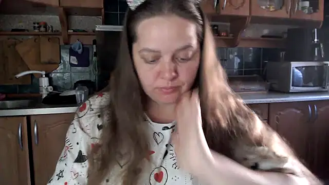 uliastar online show from July 18, 4:27 am