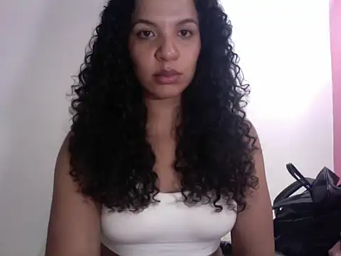 gatubelahot online show from January 21, 10:51 pm