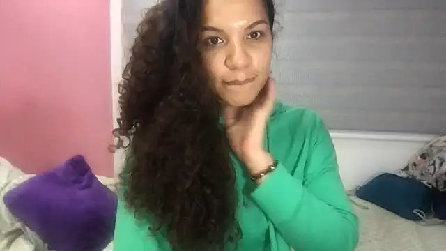 gatubelahot online show from September 24, 2:15 am