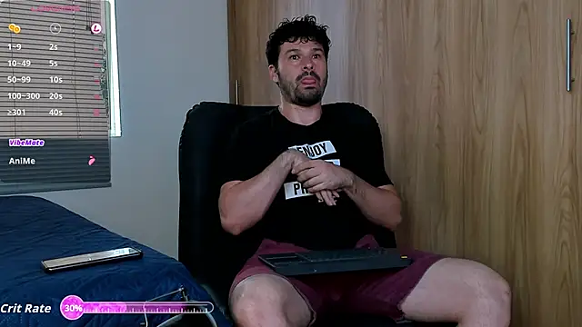Snapshot of alexman_fuck chatting on April 2, 10:40 pm alexman fuck online show from April 2, 10:40 pm