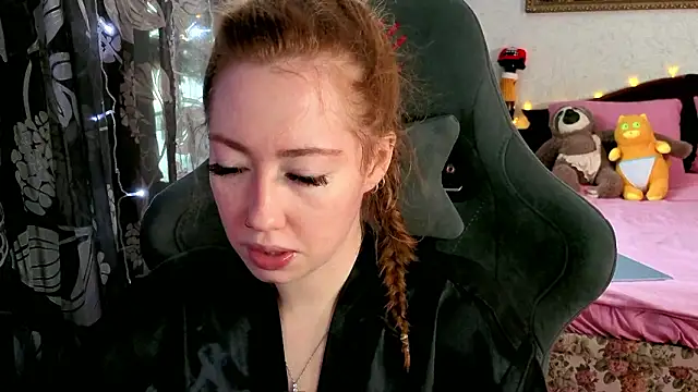 TinaBrook online show from February 27, 4:45 am