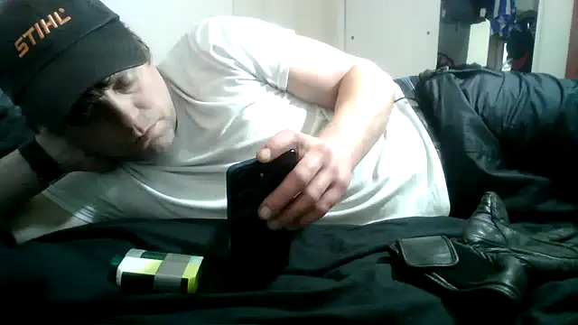 BoneDaddy2 online show from April 16, 6:36 am