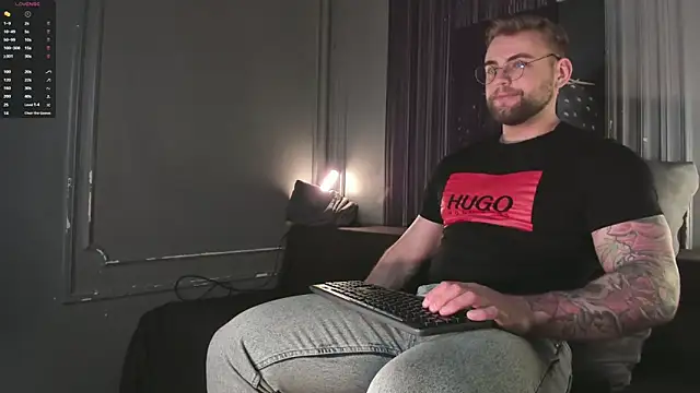 WayneWilson online show from October 25, 4:53 am