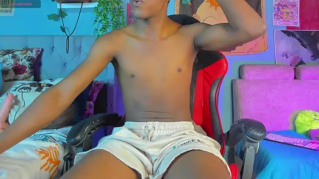 patrick  evans online show from December 2, 10:05 pm