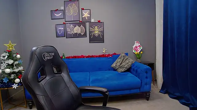 Snapshot of Katewalker_ chatting on December 16, 6:05 pm Katewalker online show from December 16, 6:05 pm